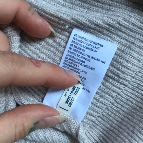 American Eagle Outfitters sweater - Picture 11 of 12